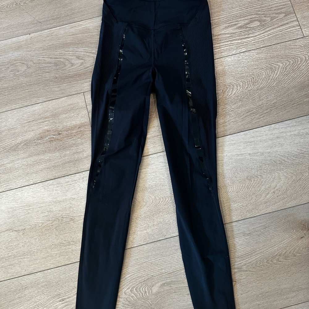 Lulu Lemon Leggings with Side Stripes